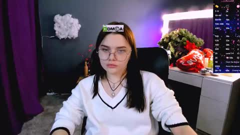 Snapshot of lolamrrr chatting on February 2025 04:09:02 PM Lola pvt is OPEN online show from February 2025 04:09:02 PM