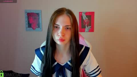 Lola online show from November 2025 09:22:01 AM