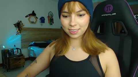 Lola doll online show from September 2025 05:02:01 PM