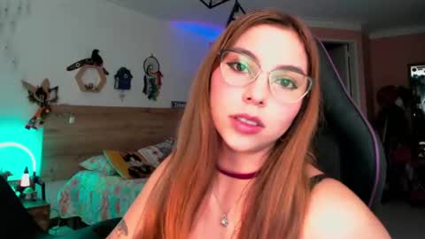 Snapshot of lolaverse chatting on June 2026 05:39:02 PM Lola doll online show from June 2026 05:39:02 PM