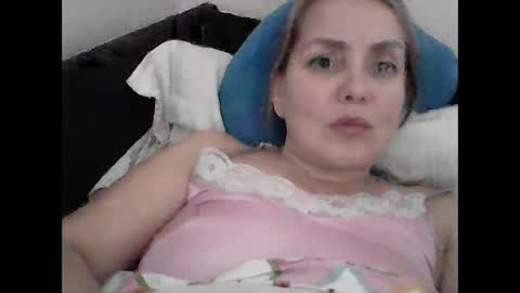 Lolawhite8 online show from January 2025 12:52:01 PM