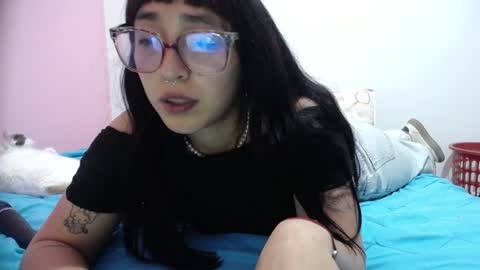 Snapshot of lolitabitchhorney_ chatting on January 2025 05:10:01 AM Lolita online show from January 2025 05:10:01 AM