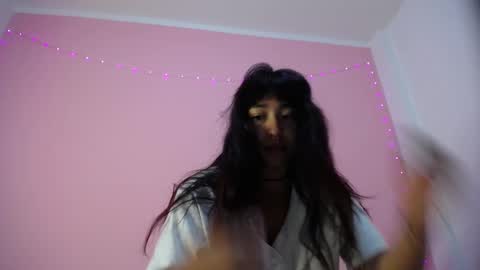 Snapshot of lolitabitchhorney_ chatting on February 2025 04:31:01 AM Lolita online show from February 2025 04:31:01 AM