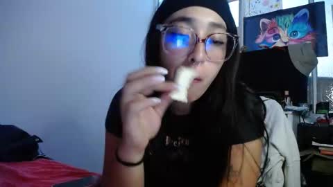 Snapshot of lolitabitchhorney_ chatting on February 2025 02:21:01 AM Lolita online show from February 2025 02:21:01 AM