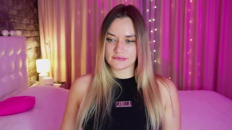 Victoria online show from January 2025 05:41:01 PM