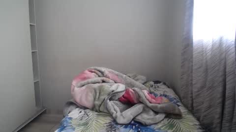 lolly_96 online show from October 2025 02:18:02 PM