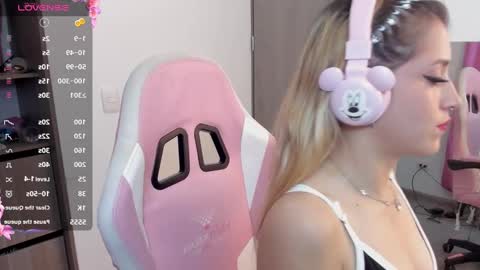 Lolly  online show from February 2025 02:33:01 AM