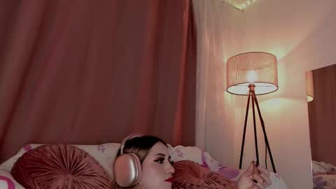 Lolly online show from December 2025 05:49:01 AM