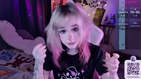 Lolly   online show from December 2024 12:02:01 AM