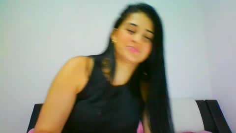 Snapshot of lomaslindosoyyo chatting on February 2025 01:54:01 AM estehfania online show from February 2025 01:54:01 AM