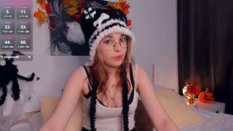 Lona online show from October 2025 06:57:02 PM