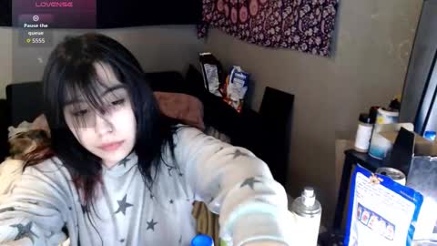 londonray online show from December 2025 04:54:01 AM