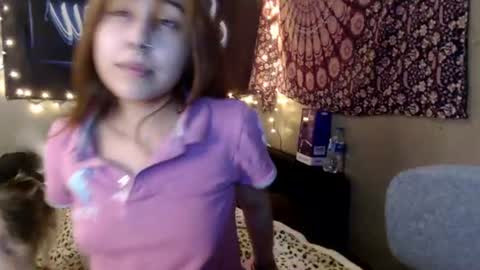 Snapshot of londonray chatting on June 2026 11:18:01 PM londonray online show from June 2026 11:18:01 PM