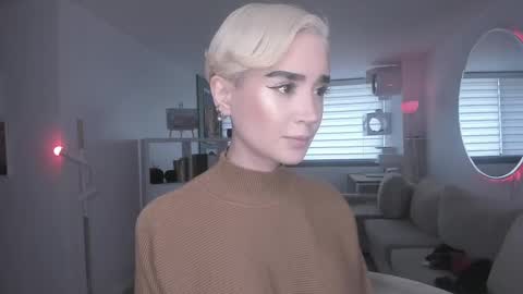 Snapshot of lonelly_lolly98 chatting on February 2025 02:54:01 PM SABRINA online show from February 2025 02:54:01 PM