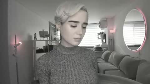 Snapshot of lonelly_lolly98 chatting on February 2025 09:25:02 PM SABRINA online show from February 2025 09:25:02 PM