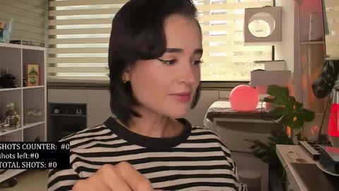 SABRINA online show from December 2025 07:11:01 PM