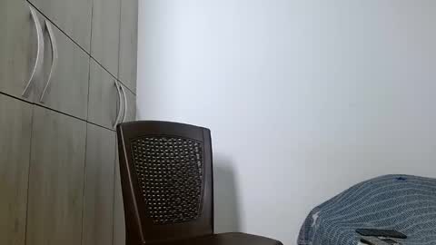 lonelydick2002 online show from September 2025 11:21:01 AM