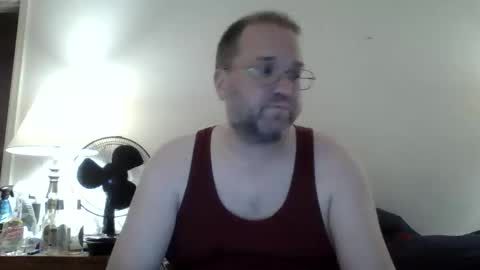 Snapshot of lonelyman91775 chatting on April 2026 04:12:01 AM Lonely Man online show from April 2026 04:12:01 AM