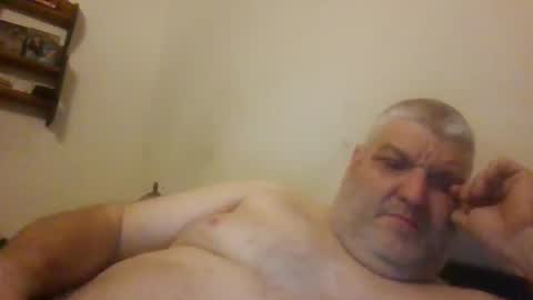 lonelytech72 online show from December 2024 03:37:02 PM