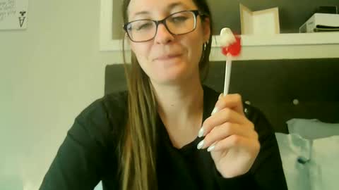 Wima online show from December 2024 01:58:01 AM