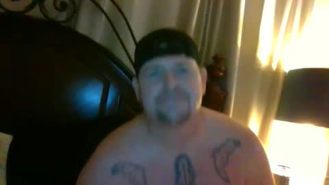 Snapshot of longlastingviking chatting on October 2025 03:58:02 AM longlastingviking online show from October 2025 03:58:02 AM