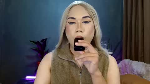 Snapshot of longoria_crawford chatting on March 2026 07:59:01 AM My Lover Dadddy roberto online show from March 2026 07:59:01 AM