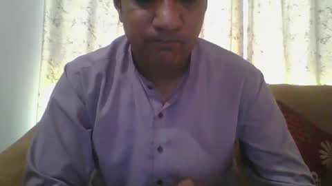 Snapshot of longthick1985 chatting on April 2026 06:21:01 AM Lleida-man online show from April 2026 06:21:01 AM