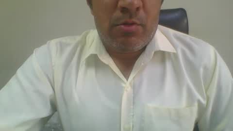 Snapshot of longthick1985 chatting on May 2026 11:15:01 AM Lleida-man online show from May 2026 11:15:01 AM