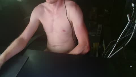 Snapshot of loofy_art chatting on July 2026 01:03:01 PM Loofy Art online show from July 2026 01:03:01 PM