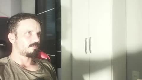 Lucas online show from February 2025 08:21:01 PM