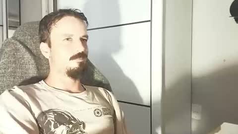 Lucas online show from December 2025 12:54:01 PM