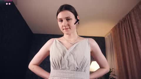 Lora online show from November 2025 05:09:02 AM