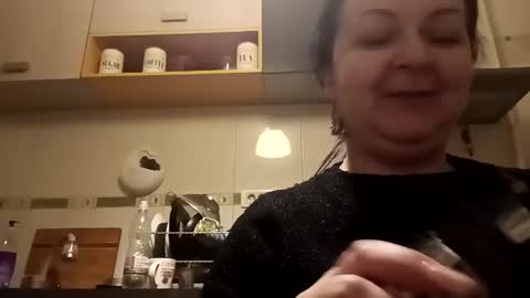 Lora online show from December 2024 07:41:02 PM