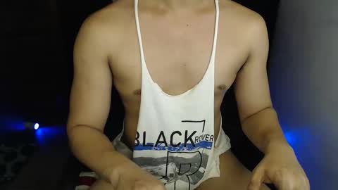 Snapshot of lord_of_cum69 chatting on April 2026 02:48:01 AM Macky online show from April 2026 02:48:01 AM