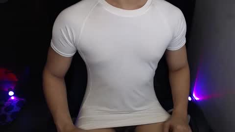 Snapshot of lord_of_cum69 chatting on April 2026 01:36:02 AM Macky online show from April 2026 01:36:02 AM