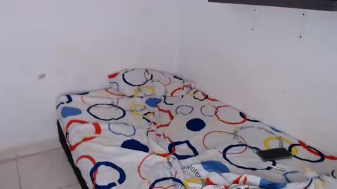 Dominic online show from November 2025 03:23:01 PM