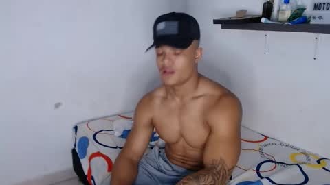 Dominic online show from December 2025 09:53:01 PM