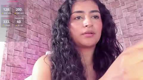 lore_rey online show from February 2026 02:44:01 AM