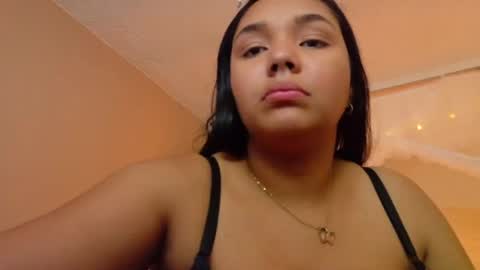 Snapshot of loreaniss chatting on June 2026 10:30:01 PM loreanis online show from June 2026 10:30:01 PM
