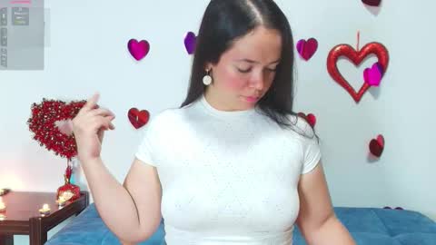 Loren Grey online show from February 2026 08:38:01 PM