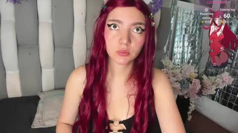 Snapshot of loren_jacksoon chatting on May 2026 01:06:01 PM Loren online show from May 2026 01:06:01 PM
