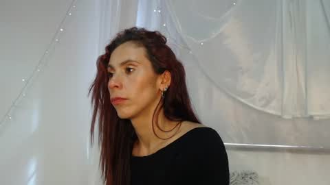 Snapshot of loren_queen_ chatting on July 2026 02:29:01 PM Loren online show from July 2026 02:29:01 PM