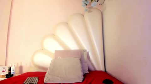 Lorena online show from March 2025 01:40:01 PM