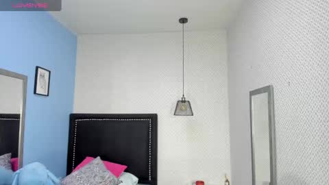 lorenadavies online show from February 2025 01:52:01 AM