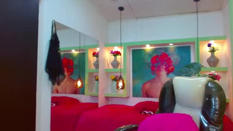 lore online show from November 2025 02:33:02 AM