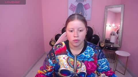 lorethe_demon online show from April 2026 12:41:01 PM