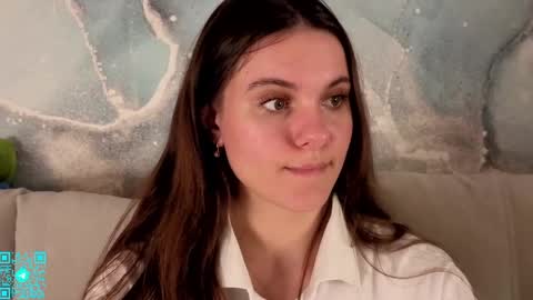 Snapshot of lorettadunnelli chatting on April 2026 05:26:01 PM Chloe for Fan BlackHole online show from April 2026 05:26:01 PM
