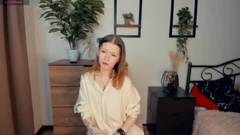 Snapshot of lorineponter chatting on July 2026 08:18:01 AM Ronny online show from July 2026 08:18:01 AM