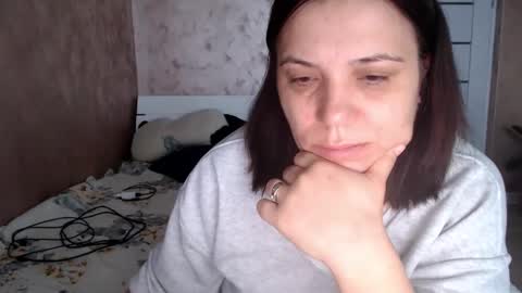 Snapshot of lorragrey chatting on April 2026 05:49:01 AM LorraGrey online show from April 2026 05:49:01 AM