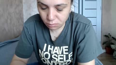 Snapshot of lorragrey chatting on April 2026 06:11:02 AM LorraGrey online show from April 2026 06:11:02 AM